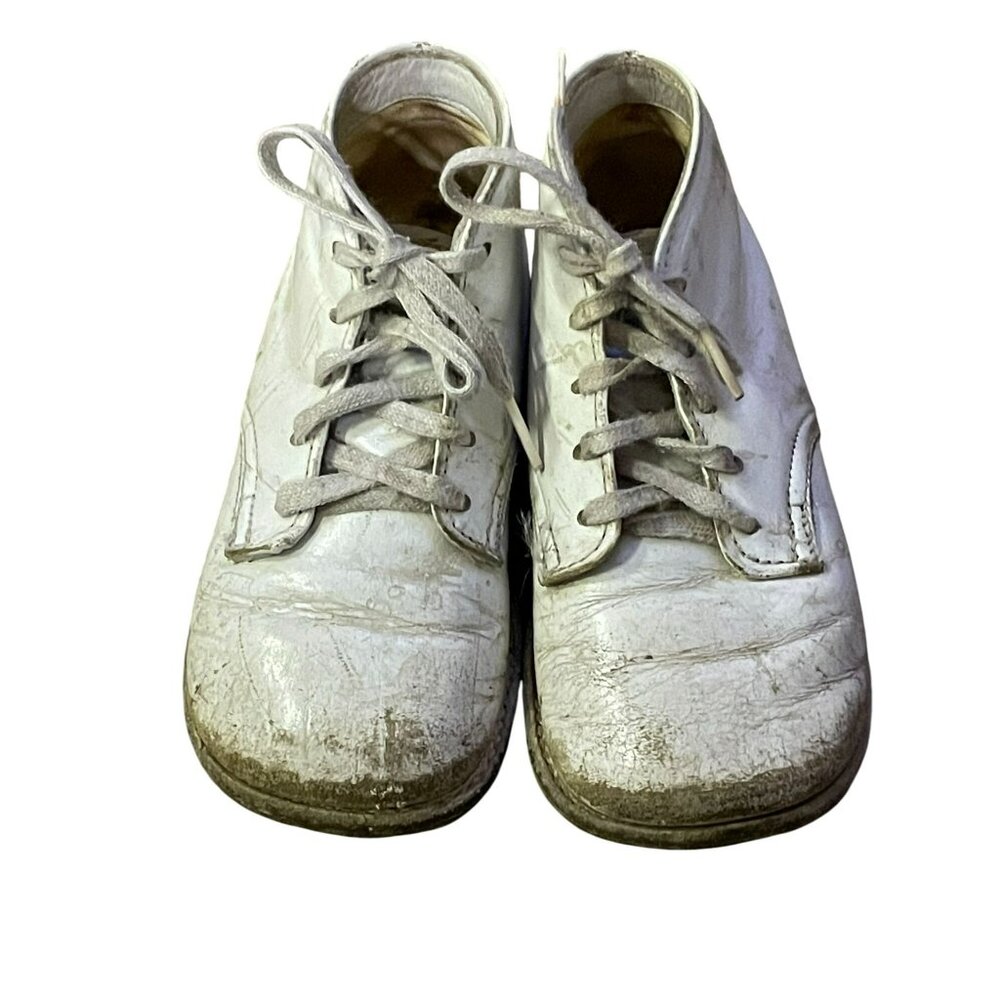 Vintage Buster Brown Walking Shoes 5/6? Used White *Lots of Wear - Picture 12 of 16